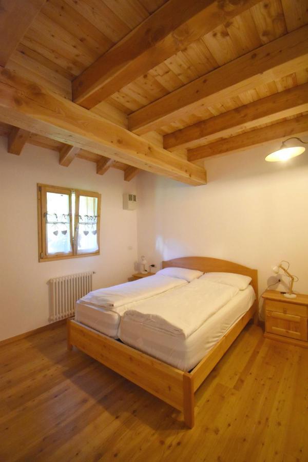 Chalet Brenta Dolomites Villa มาดอนนาดีกัมปิโญ ภายนอก รูปภาพ