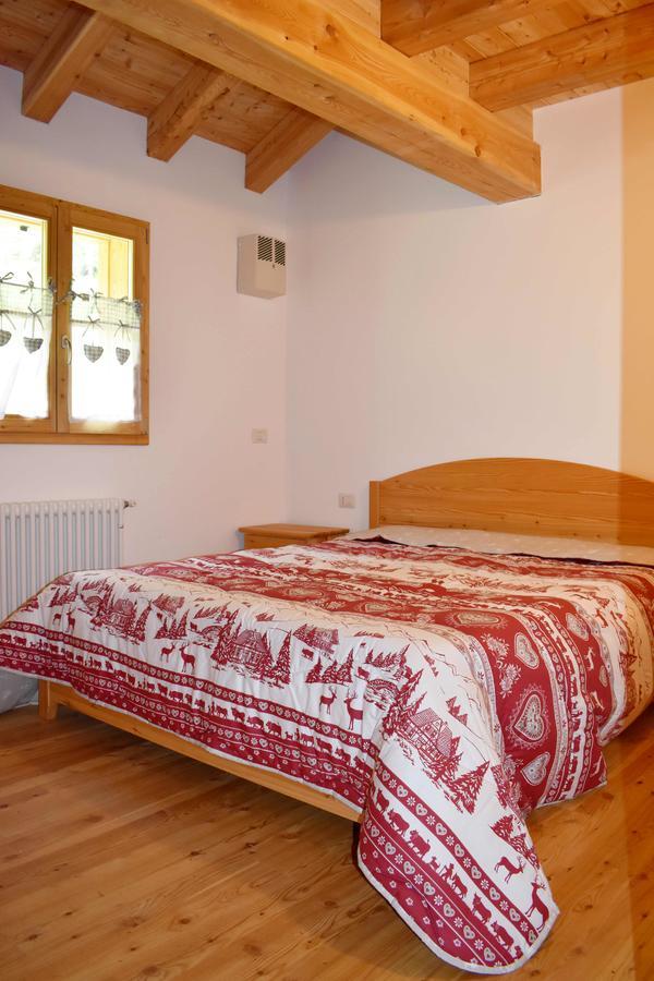 Chalet Brenta Dolomites มาดอนนาดีกัมปิโญ ภายนอก รูปภาพ