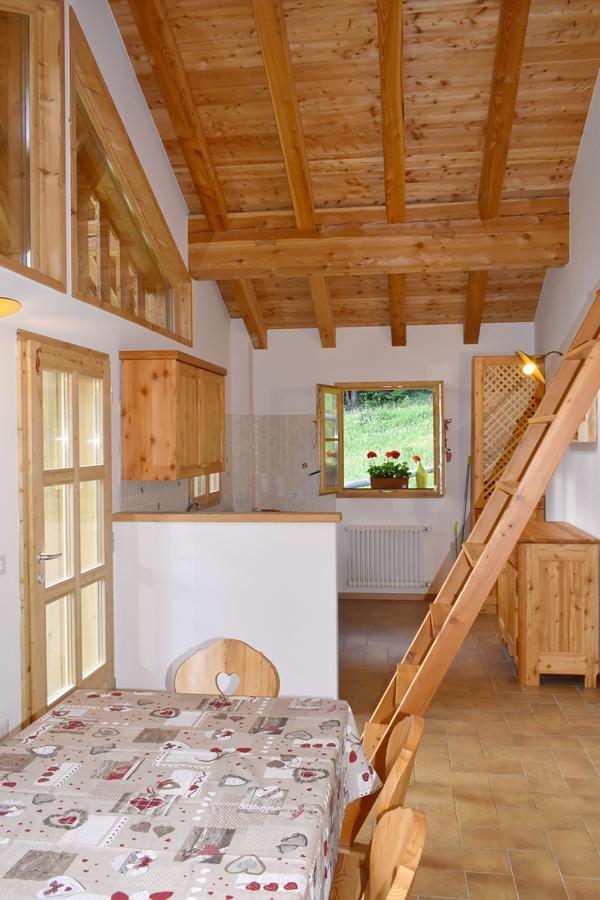 Chalet Brenta Dolomites Villa มาดอนนาดีกัมปิโญ ภายนอก รูปภาพ